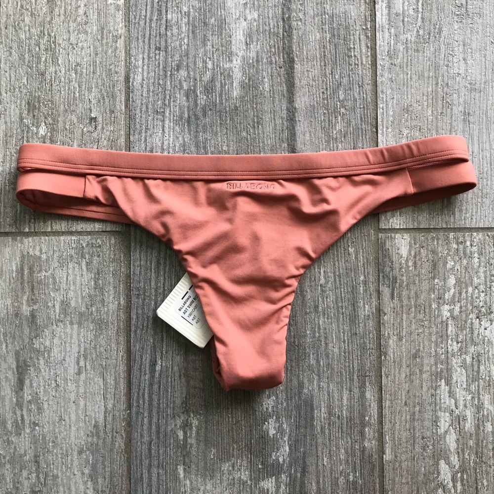 ๐ฅ๐ฅBILLABONG - SS ISLA BIKINI BOTTOMS๐ฅ๐ฅ - Picture 3 of 4